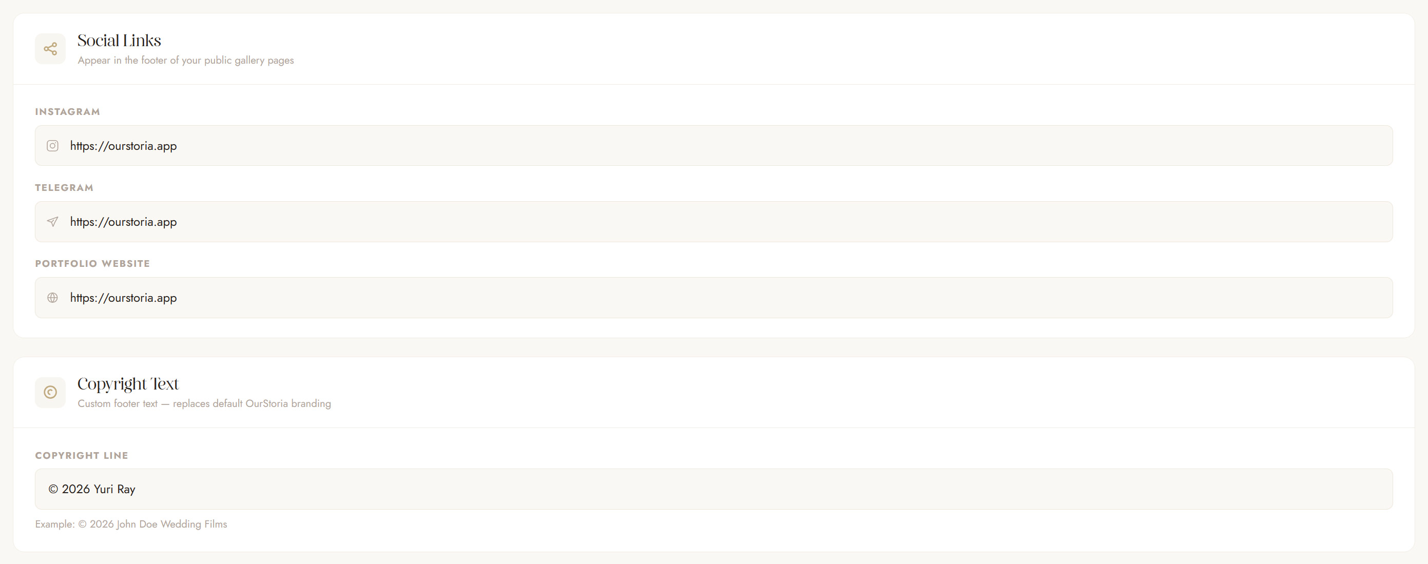 Social links in footer